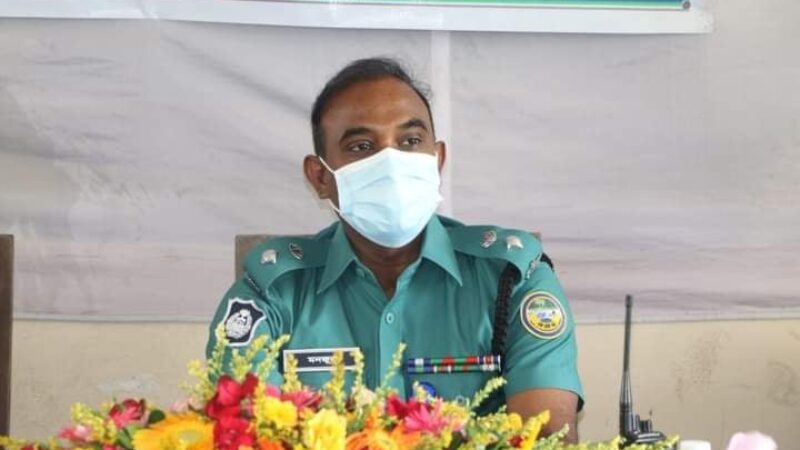 পুলিশের সাথে জনগণের কথা বলার দূরত্ব নিরসনে ওপেন হাউজ ডে, সমাজের যাবতীয় কুকর্মের বিষবাষ্প নিরাময়ে বেশি বেশি তথ্য দিন।উপ-পুলিশ কমিশনার উত্তর।
