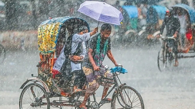 আগামী সাতদিন থাকতে পারে বৃষ্টির দাপট, সাগরে সুস্পষ্ট লঘুচাপ