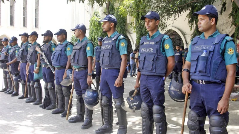 ৮৩ কর্মকর্তার রদবদল পুলিশের