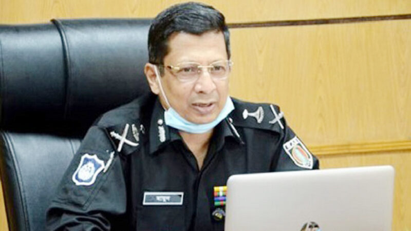 র‌্যাবপ্রধান কিশোর গ্যাংয়ের অস্তিত্ব দেশে থাকবে না।