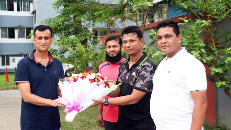 পটুয়াখালী জেলা পুলিশের আয়োজনে প্রীতি ভলিবল খেলায় প্রধান অতিথি হিসেবে ডিআইজি বরিশাল রেঞ্জ মহোদয়ের যোগদান