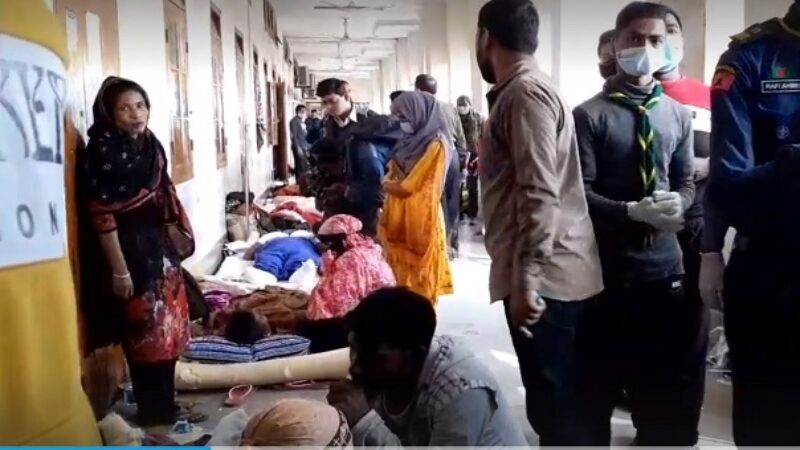 চিকিৎসায় হিমশিম চিকিৎসকরা শেবাচিমের বার্ন ইউনিট