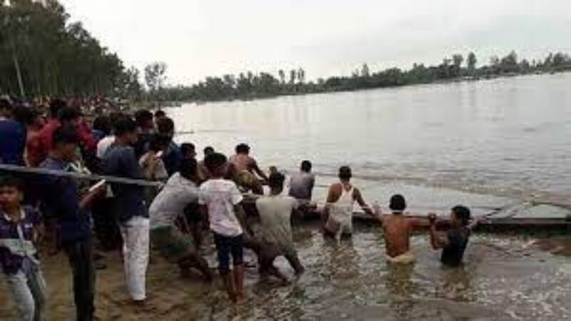 নিহত বেড়ে ২৪ করতোয়ার তীরে শোকের মাতম
