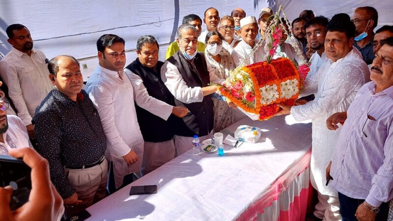 উজিরপুর উপজেলা আওয়ামী লীগ ও অঙ্গ সংগঠনের নবগঠিত কমিটির পরিচিতি সভায়