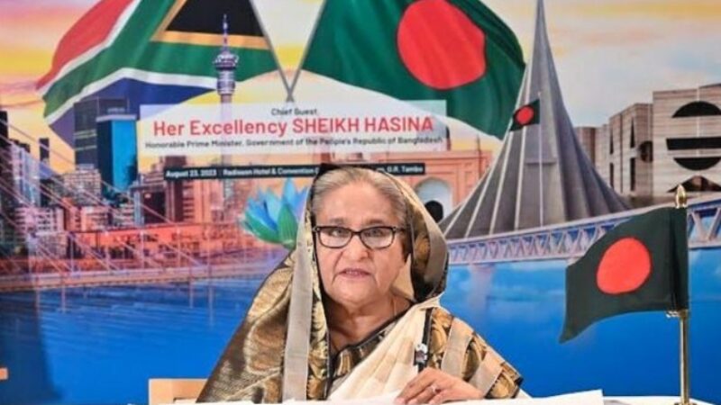 বাংলাদেশে বিনিয়োগের আহ্বান প্রধানমন্ত্রীর দক্ষিণ আফ্রিকান উদ্যোক্তাদের