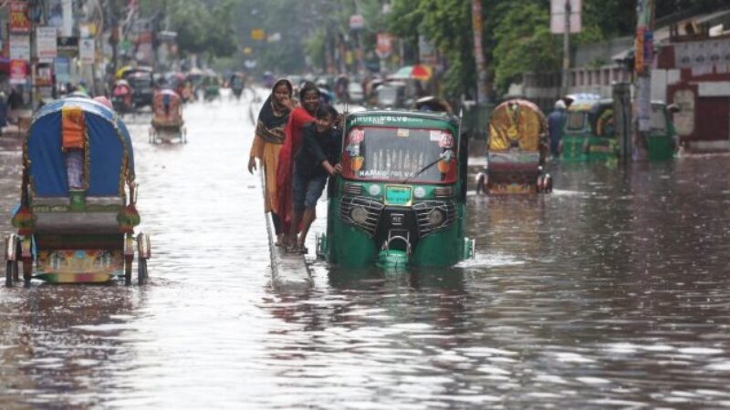 এ কেমন বৃষ্টি সারাদেশে