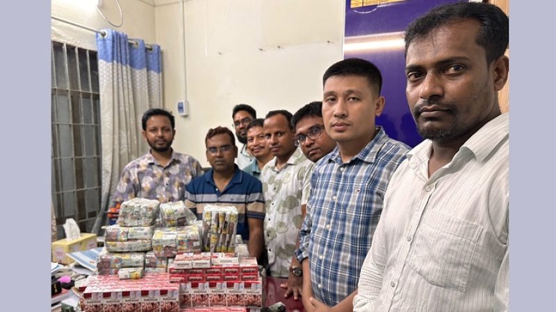 গৌরনদী উপজেলার টরকী বন্দরে নকল অবৈধ সিগারেট ও বিড়ি জব্দ