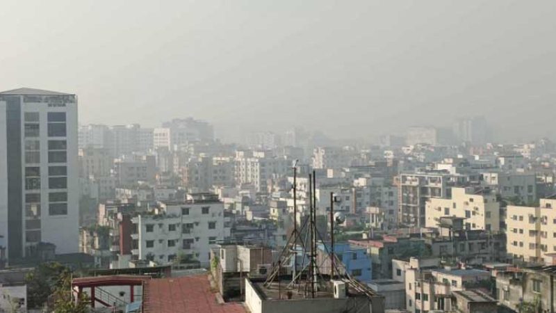 ১৯ ডিগ্রি সেলসিয়াসে ঢাকার সকাল শীতের অনুভূতি আরও বাড়িয়ে