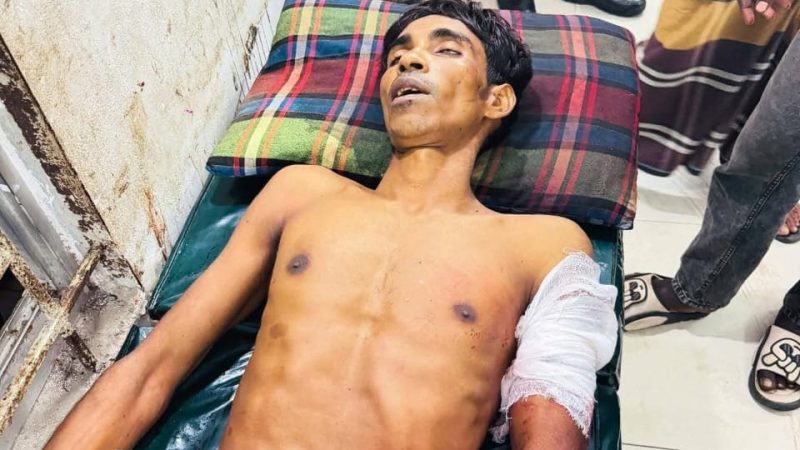 উজিরপুরের সাতলায় তুচ্ছ ঘটনাকে কেন্দ্র করে যুবককে কুপিয়ে হত্যা,গ্রেফতার-৯